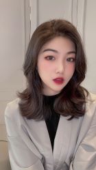 -Hello Lady发型设计