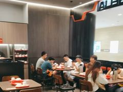 -胖哥俩肉蟹煲(湖滨银泰in77店)