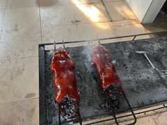 -黄记四更烤乳猪店
