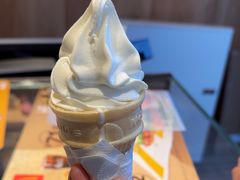 -麦当劳(玉桥中路店)