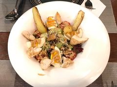 经典沙拉配鸡肉-LA CREPERIE BRETONNE布列塔尼法式餐厅(天童北路店)