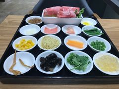 -妈妈故事米线(市府恒隆店)