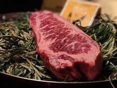 -J Prime牛排海鲜餐厅(人民广场店)