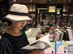 -诚品(信义店)