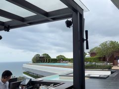 -瑰丽酒店·海吧·天际下午茶·现场DJ·天台酒吧