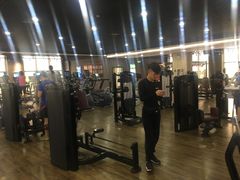 -一兆韦德健身·城市运动馆