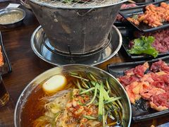 -韩风烤牛肉冷面店