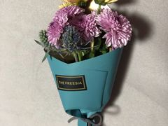 -小苍兰风铃草蛋糕甜品(沈阳店)