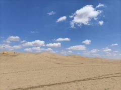 -亿利库布其七星湖沙漠生态旅游区