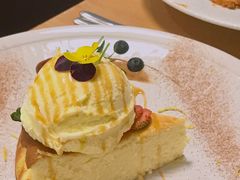 -Mark&Mars Restaurant