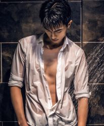-变画·发型STUDIO
