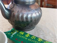 -维吾尔餐厅(宜山路店)