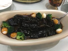 葱烧大乌参-上海古井假日酒店 · 徽昇楼中餐厅