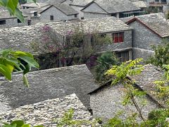 -高荡千年布依古寨旅游景区