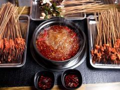 -钢管厂五区小郡肝串串香(奥克斯广场锦城万达店)