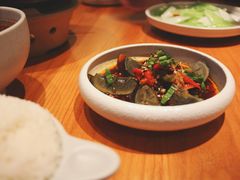 手撕椒松花蛋-云海肴·汽锅鸡·云南菜(天山百盛优客店)