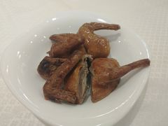 脆皮乳鸽-金时代顺风大酒店(协泰店)