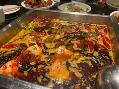 -张大胡子鱼头火锅酒楼(长益路店)