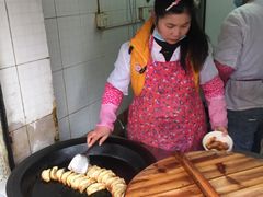 -洋洋锅贴