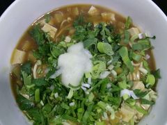 -陇上全荟兰州传统牛肉面(延吉路店)
