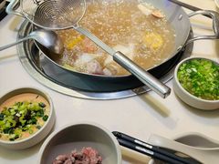 -左庭右院鲜牛肉火锅(浦江欢乐颂店)