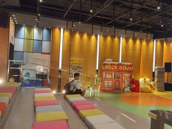 -小鸡哆哆故事屋·儿童乐园(嘉里城店)