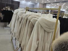 -肃宁华斯国际裘皮城