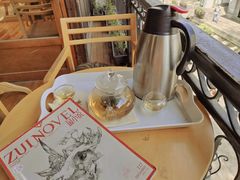 -猫的天空之城概念书店(杭州南宋御街店)