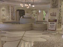 -麓湖国际水疗