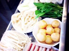 新招鲜本地鸡窝(桃浦路店)-新招鲜(桃浦路店)