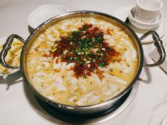 -德林酸菜鱼火锅(南丹店)