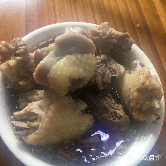 拾箸味参芝鸡主题餐厅