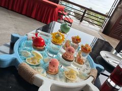 -亚龙湾喜来登·美景台大堂吧