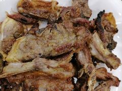 -艾力江和田馕坑烤肉店