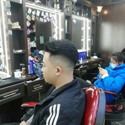 -Barber潮先生男士理发店