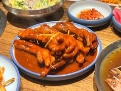 -明洞阿姨·韩式酱蟹烤肉·创意料理(三元桥店)