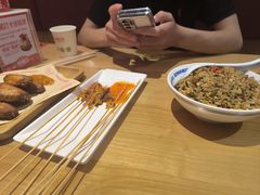 -怪噜范·老贵阳街头名小吃(数博万达店)