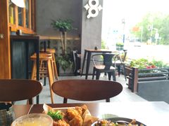 -8PINTS八品脱·日料·烧鸟·精酿小酒馆(莘庄店)