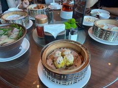 鲜虾香菇烧卖-蛇口希尔顿南海酒店·随轩中餐厅·粤菜
