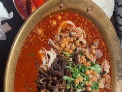 -张翻越·川渝冒菜·武汉黑鸭煲(城北万象城店)