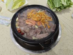 -九寨沟特色牦牛肉汤锅