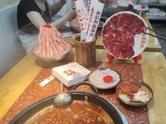 -赵美丽·重庆社区火锅·直营店(火车东站·中豪国际店)