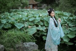 -一揽芳华汉服旗袍体验馆(拙政园店)