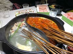 -钢管厂五区小郡肝串串香(奥克斯广场锦城万达店)