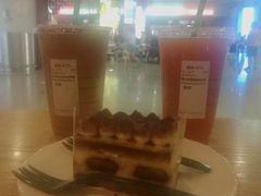 -星巴克(杭州东站东到达店)