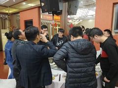 -唆了蜜团建·趣味沉浸式剧情·蹦床轰趴运动拓展基地(天津旗舰店)