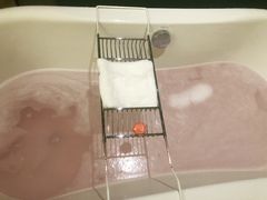 -上海滴水湖皇冠假日酒店