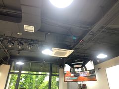 -明本湛江鸡•海鲜小厨(陈家祠店)