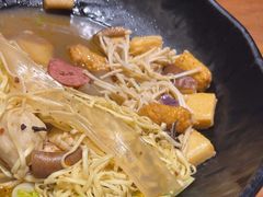 -万记麻辣烫国展总店