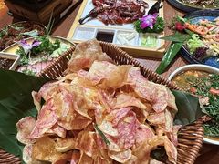 -老滇山寨•云南特色菜•地方菜•民族风情歌舞表演(金碧店)